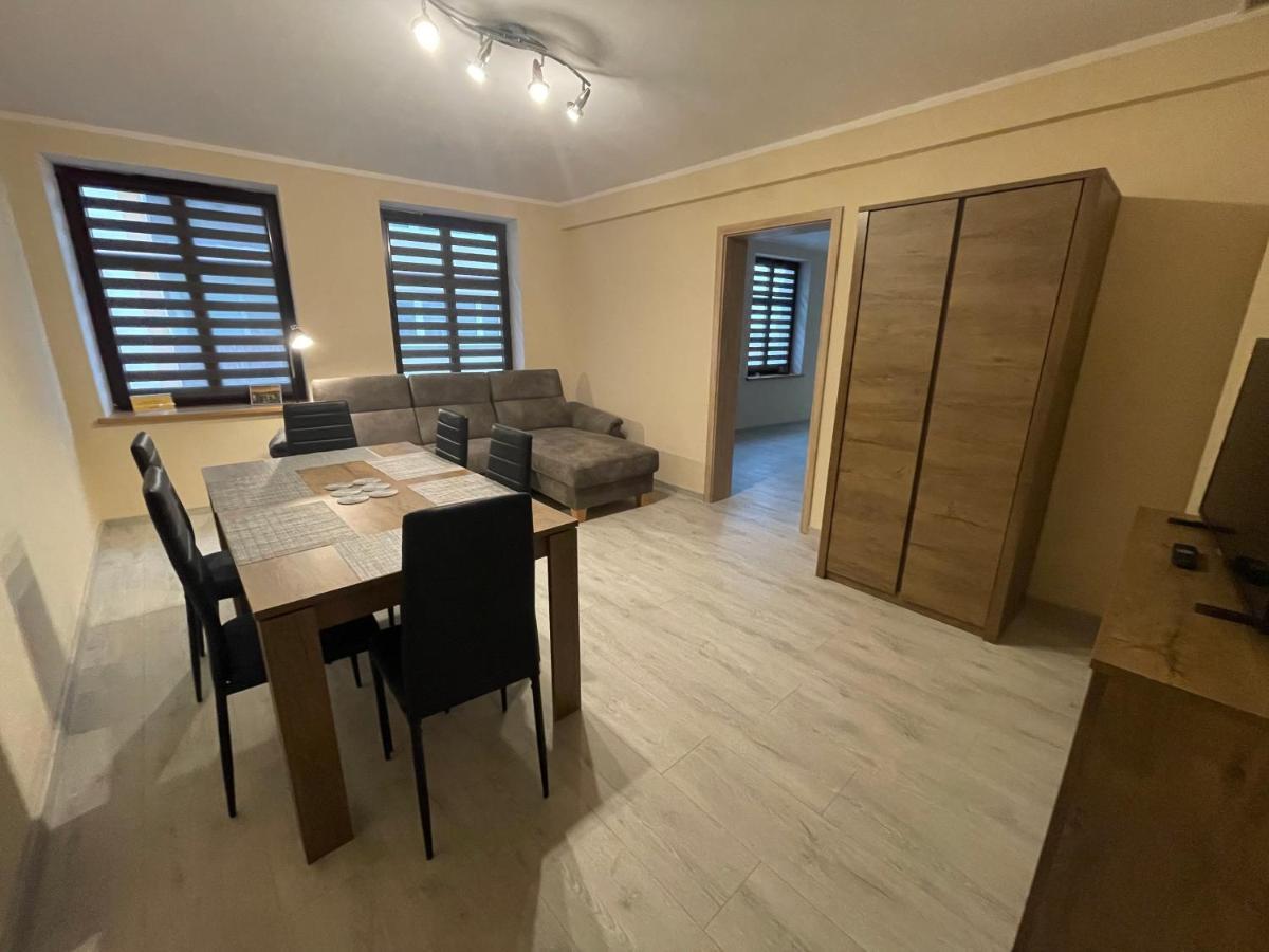 Apartamenty Alicja Dzierżoniów Esterno foto