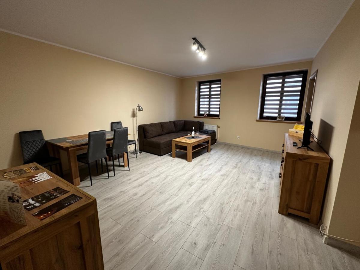 Apartamenty Alicja Dzierżoniów Esterno foto