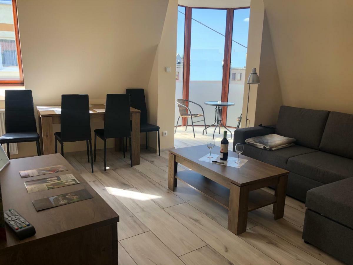 Apartamenty Alicja Dzierżoniów Esterno foto